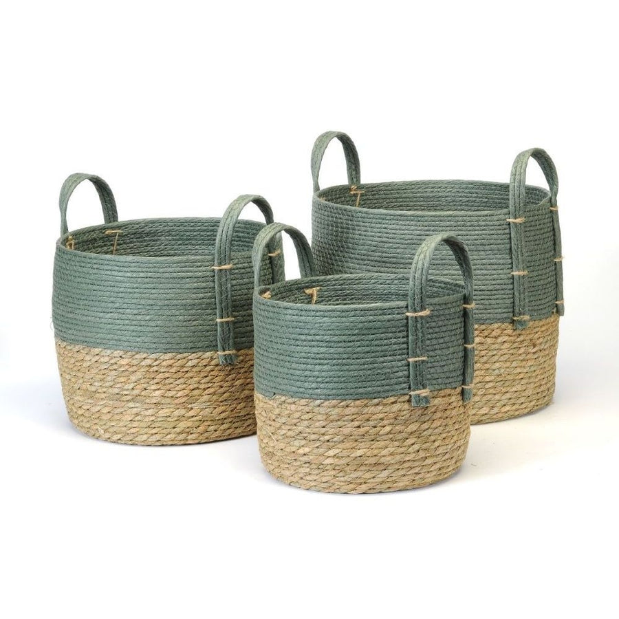 GREEN/NAT STRAW BASKET
