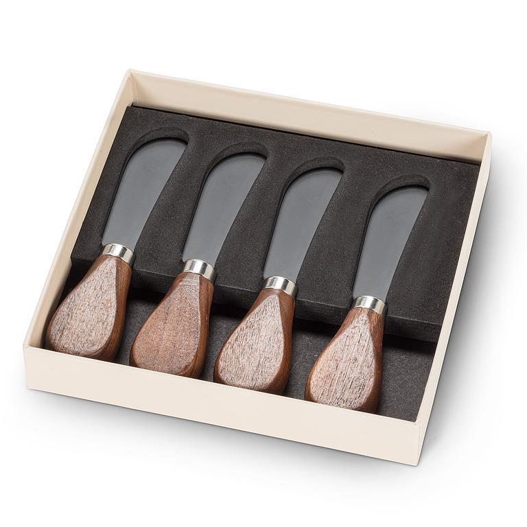 WALNUT HANDLED PATE SPREADERS