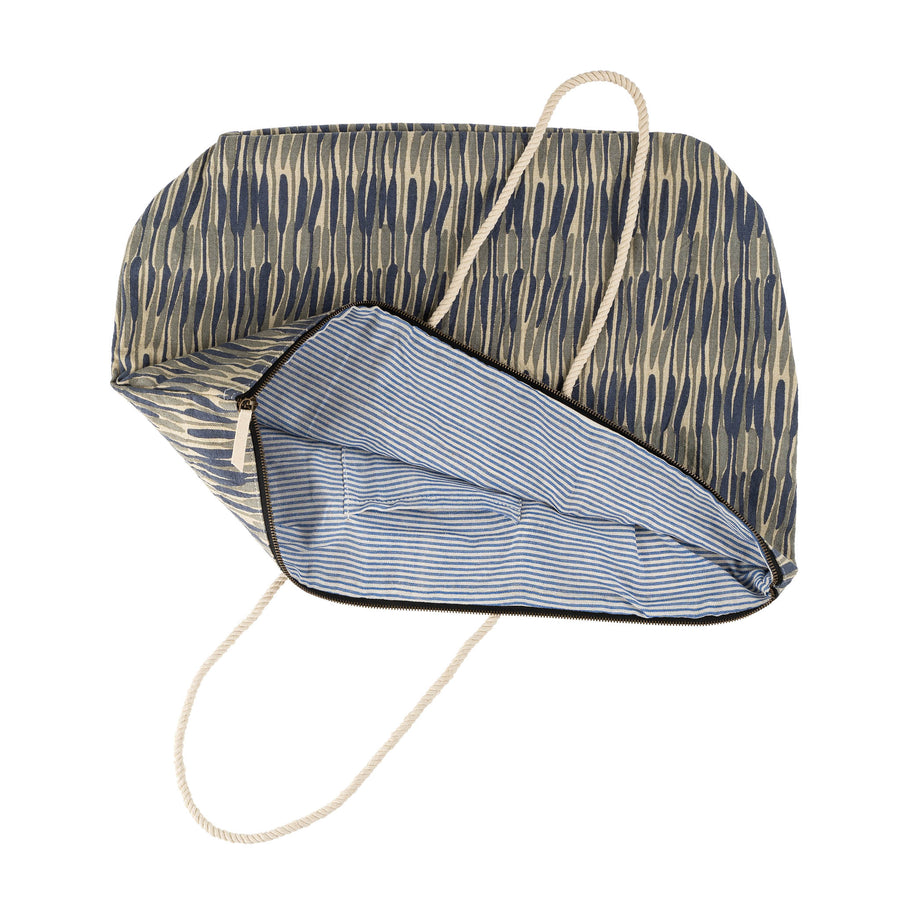 BLUE WAVES WEEKENDER BAG
