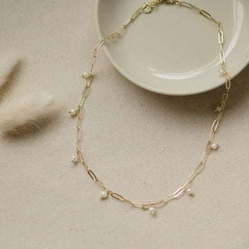 BEATRICE NECKLACE