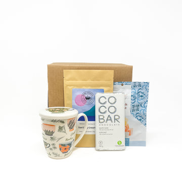 TEA AND TREATS GIFT BOX