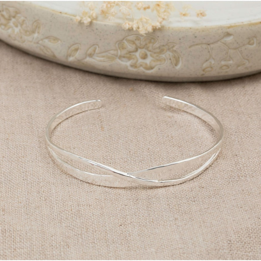 TRANSCENDING CUFF S