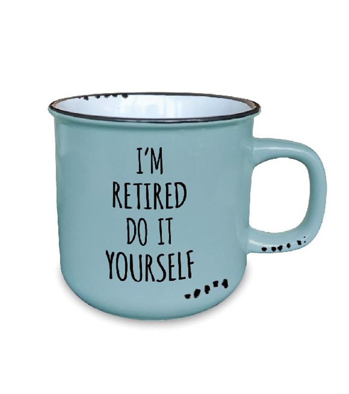 I'M RETIRED MUG