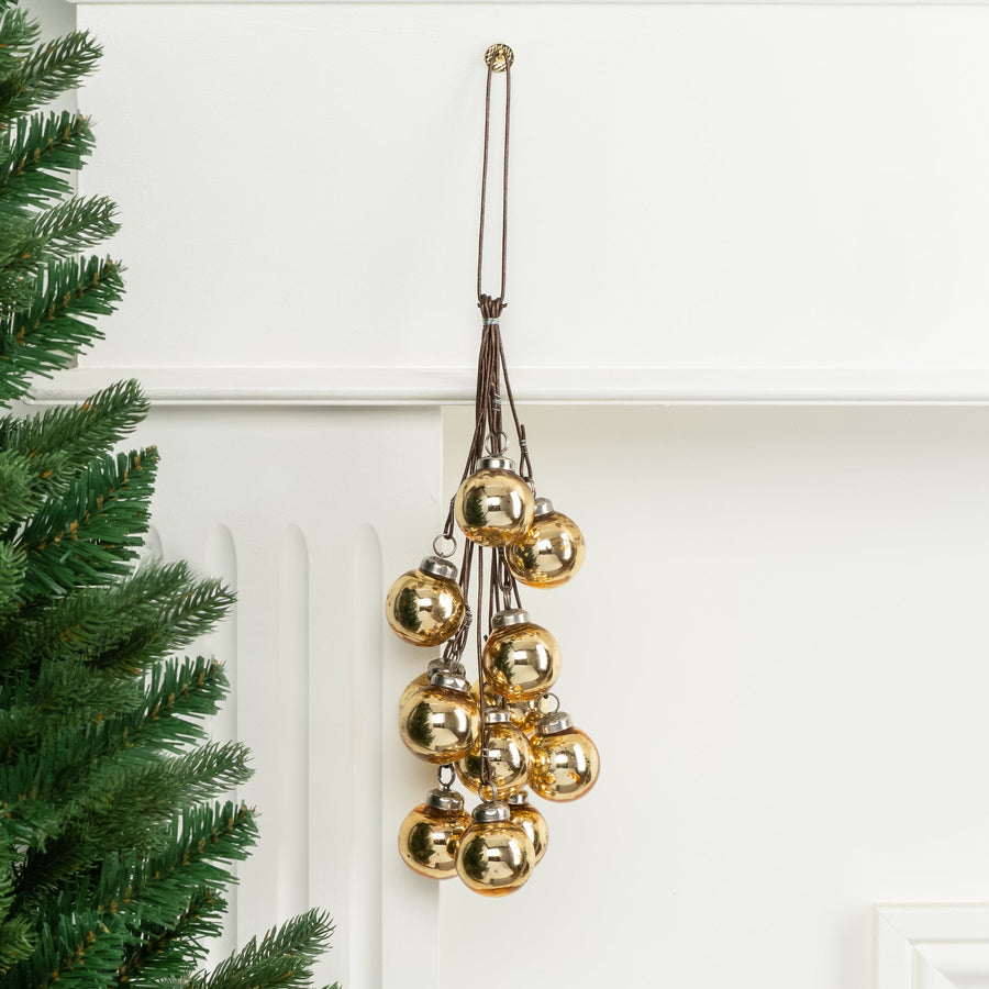 LYRIC GLASS BALL DECOR CLUSTER