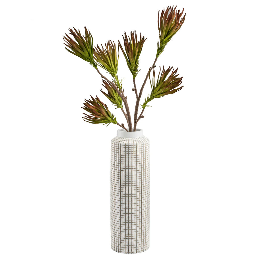 ALLIC GRID CARVED RESIN VASE