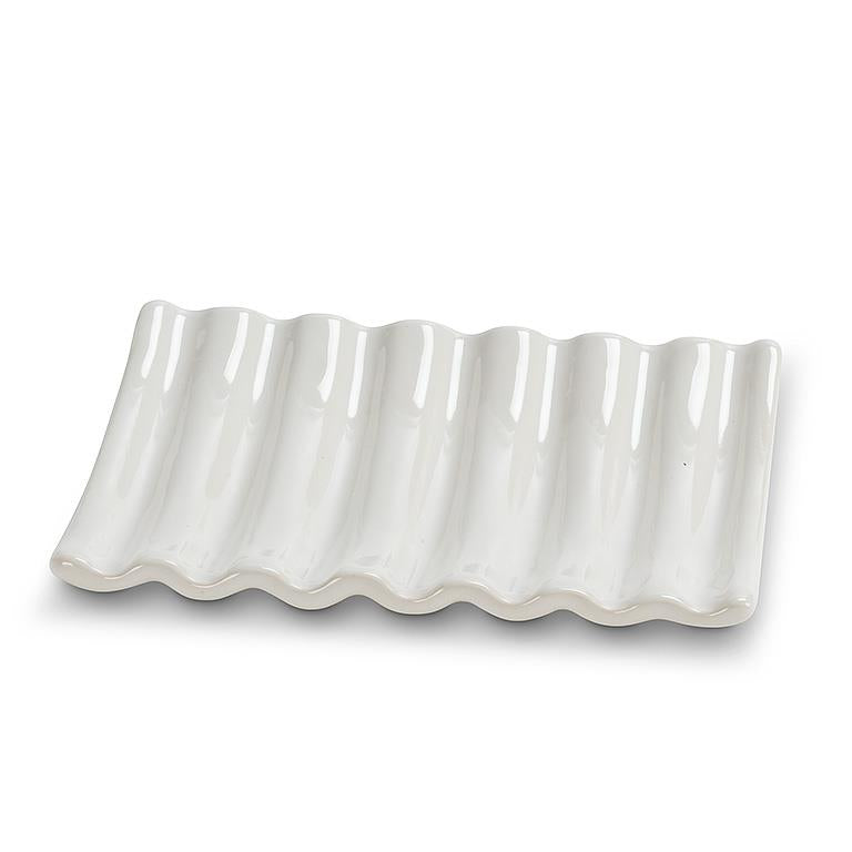 RIDGED SOAP DISH