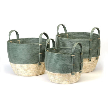 GREEN/NATURAL STRAW BASKET