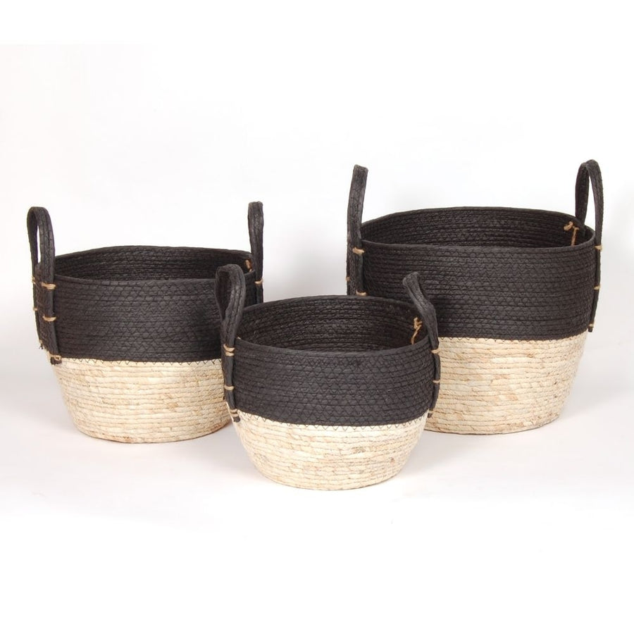 BLACK/NATURAL STRAW BASKET