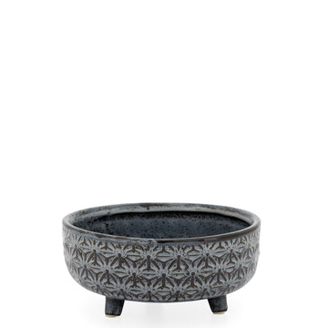 STAR BLACK FOOTED POT 6.5
