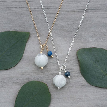 GLOBE NECKLACE